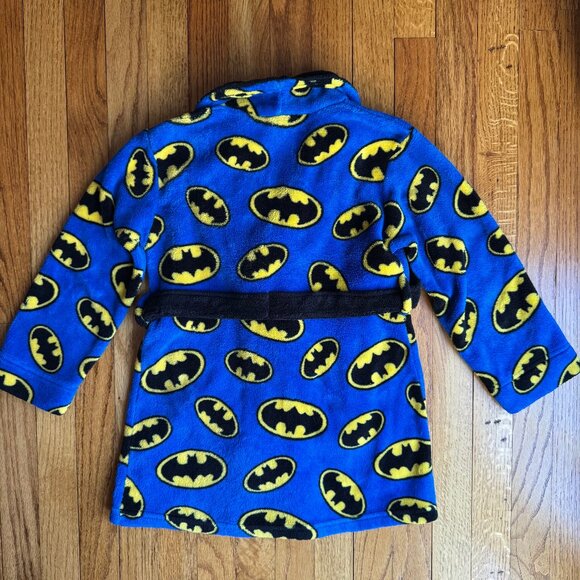 Kid's Batman Robe - Picture 2 of 3